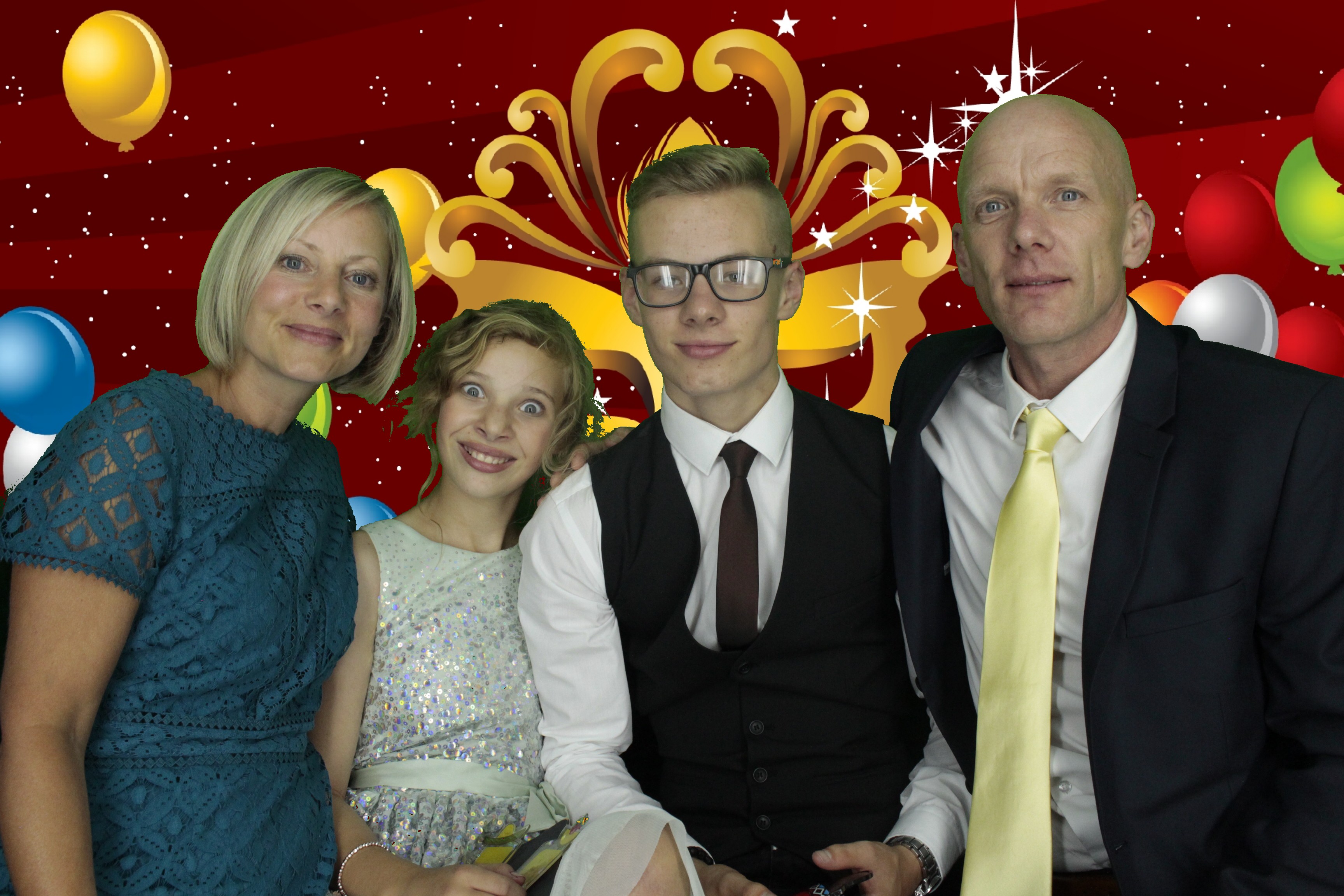 Leanne & Mike's Wedding | View more photos from the event at gallery.myphotoboothexperience.co.uk/u/MyPhotoBoothExperienceLtd/Leanne-Mikes-Wedding